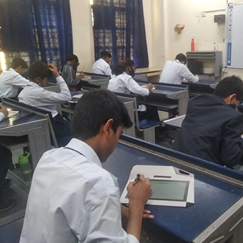 Free tablets to be distributed among students of classes 10th-12th in Haryana